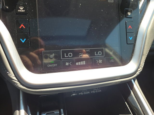 Used 2024 Subaru Outback Onyx Edition AWD/4WD image 18