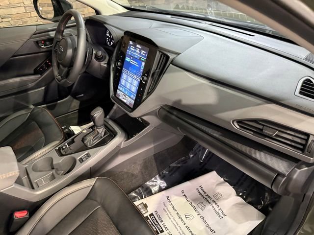 Used 2024 Subaru Crosstrek 2.5i Limited w/ Crosstrek Mirror Package image 31