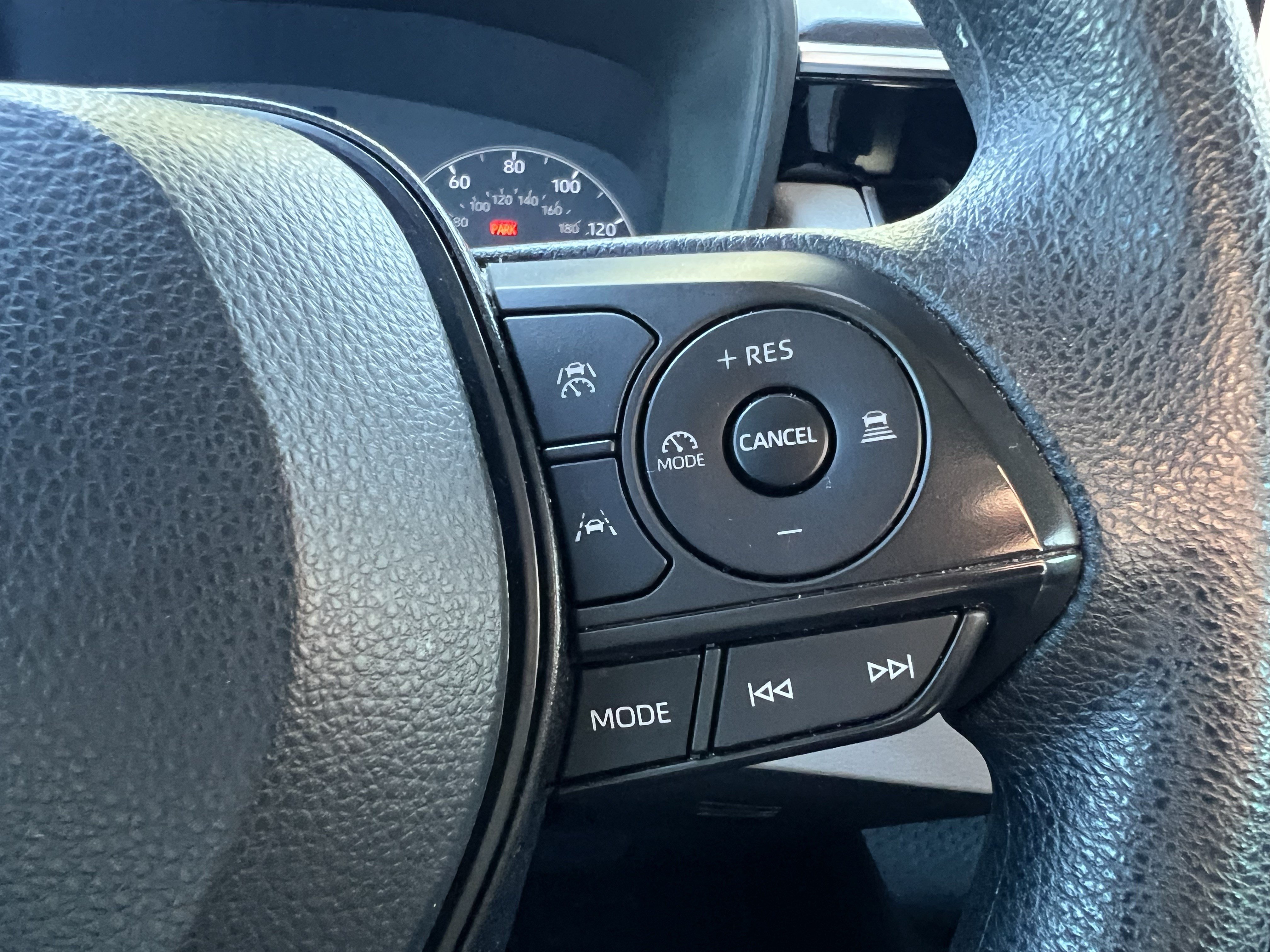 Used 2023 Toyota Corolla LE w/ LE Convenience Package FWD image 20