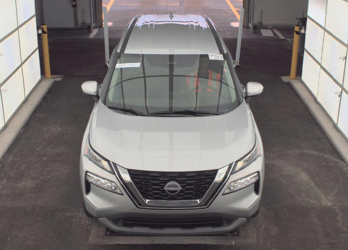 Used 2023 Nissan Rogue SV FWD image 2