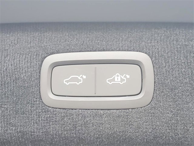 New 2025 Polestar Polestar 3 LONG RANGE DUAL MOTOR image 8