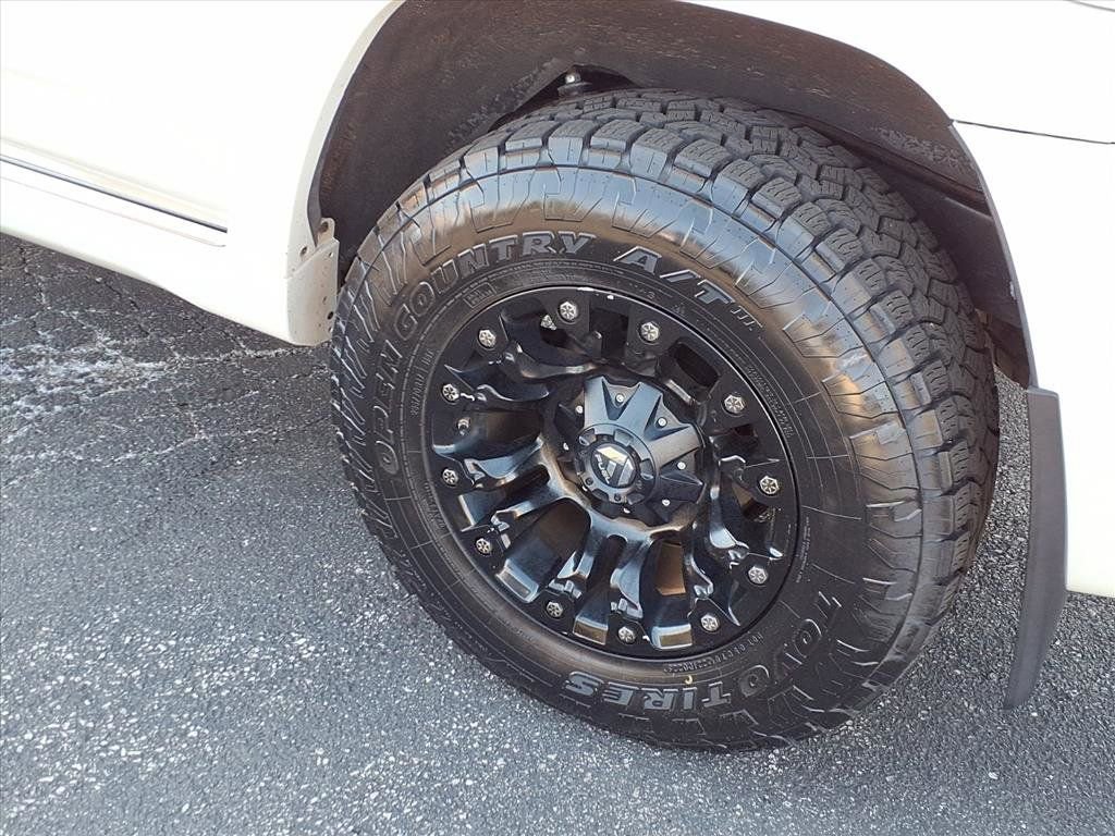 Used 2013 Toyota 4Runner SR5 w/ Premium Pkg image 27