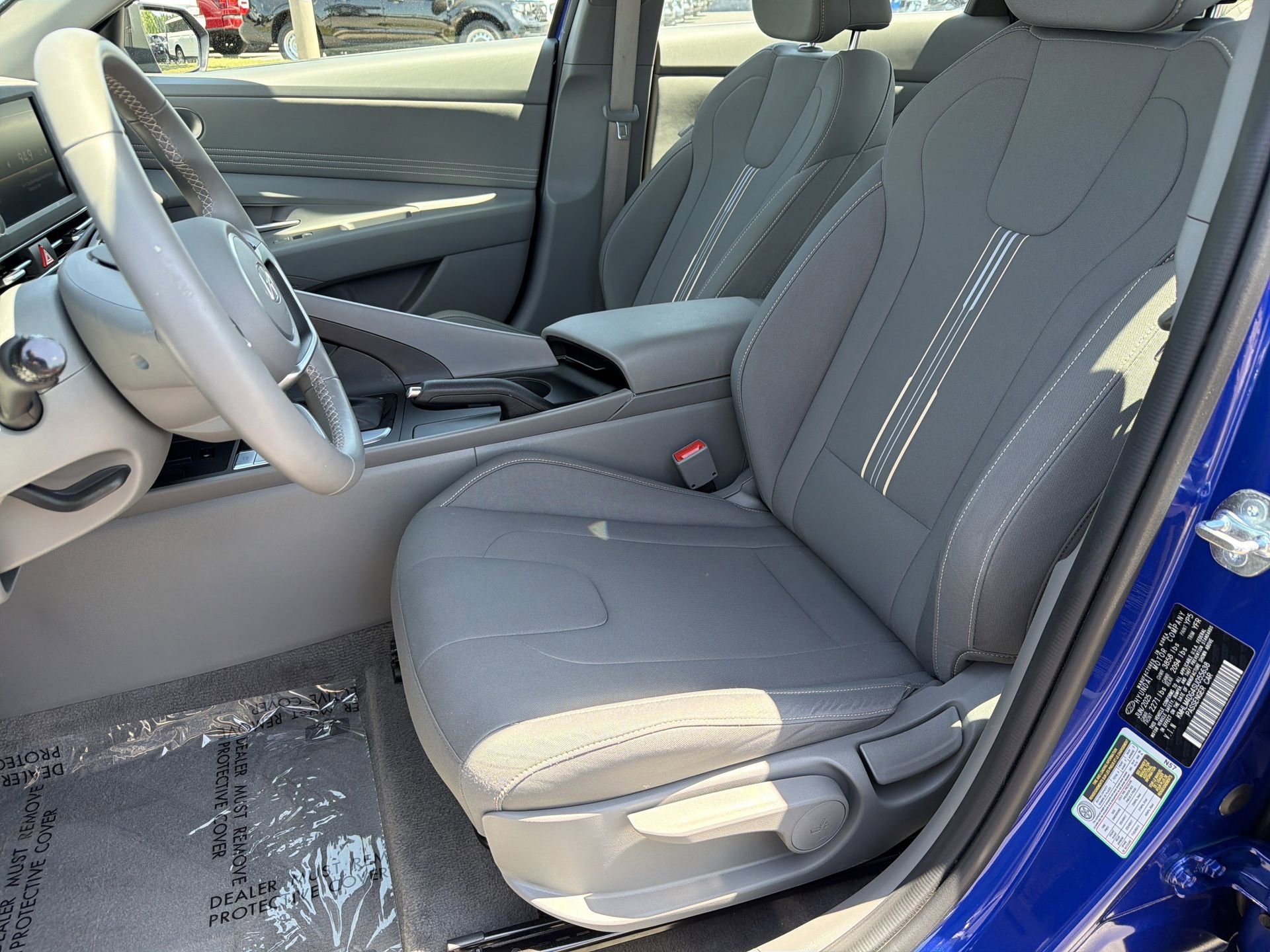 Used 2025 Hyundai Elantra Sport image 20