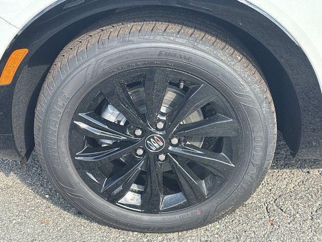 New 2026 Buick Envista Sport Touring w/ Convenience I Package FWD image 7