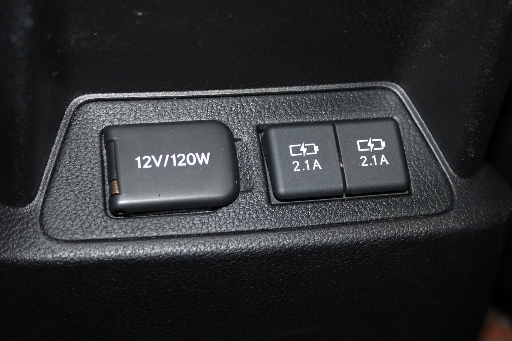Used 2020 Lexus ES 300h w/ Accessory Package FWD image 43