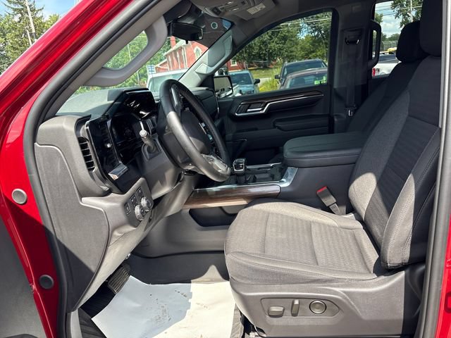 Used 2024 Chevrolet Silverado 1500 LT AWD/4WD image 8