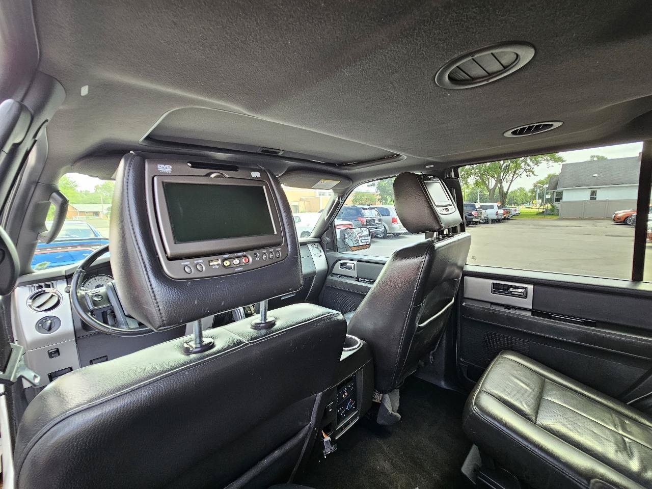 Used 2013 Ford Expedition Limited AWD/4WD image 24