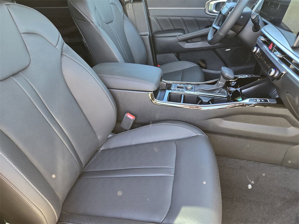 New 2026 Kia Sorento SX image 10
