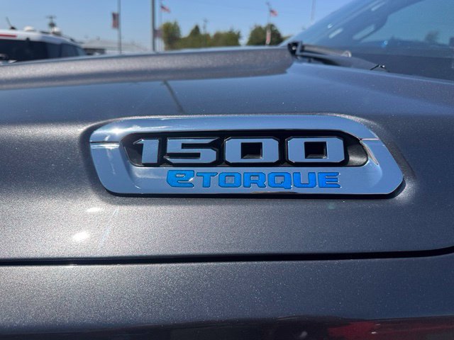 Used 2025 RAM 1500 Big Horn AWD/4WD image 7