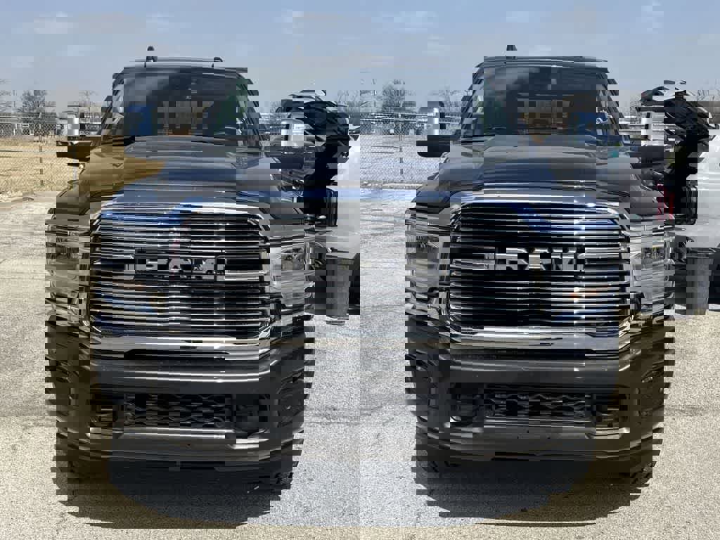 Used 2024 RAM 2500 Laramie image 7