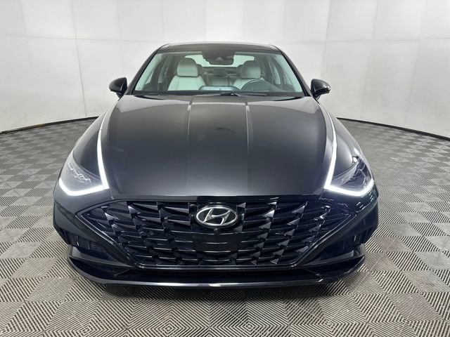 Used 2023 Hyundai Sonata Limited w/ Preferred Accessory Package image 8