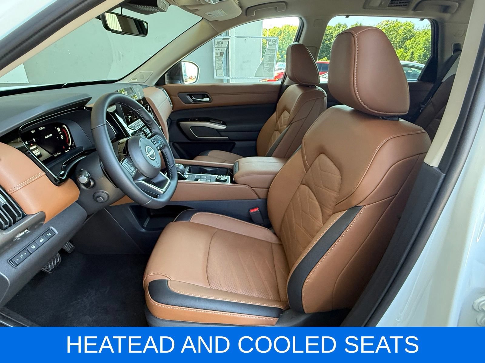 Used 2023 Nissan Pathfinder Platinum w/ Lighting Package (N93) AWD/4WD image 18