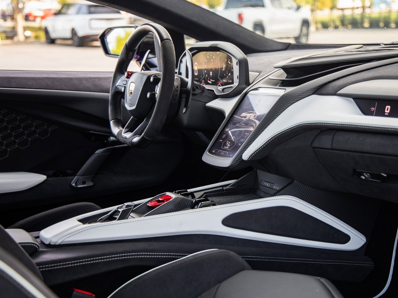 Used 2024 Lamborghini Revuelto image 51