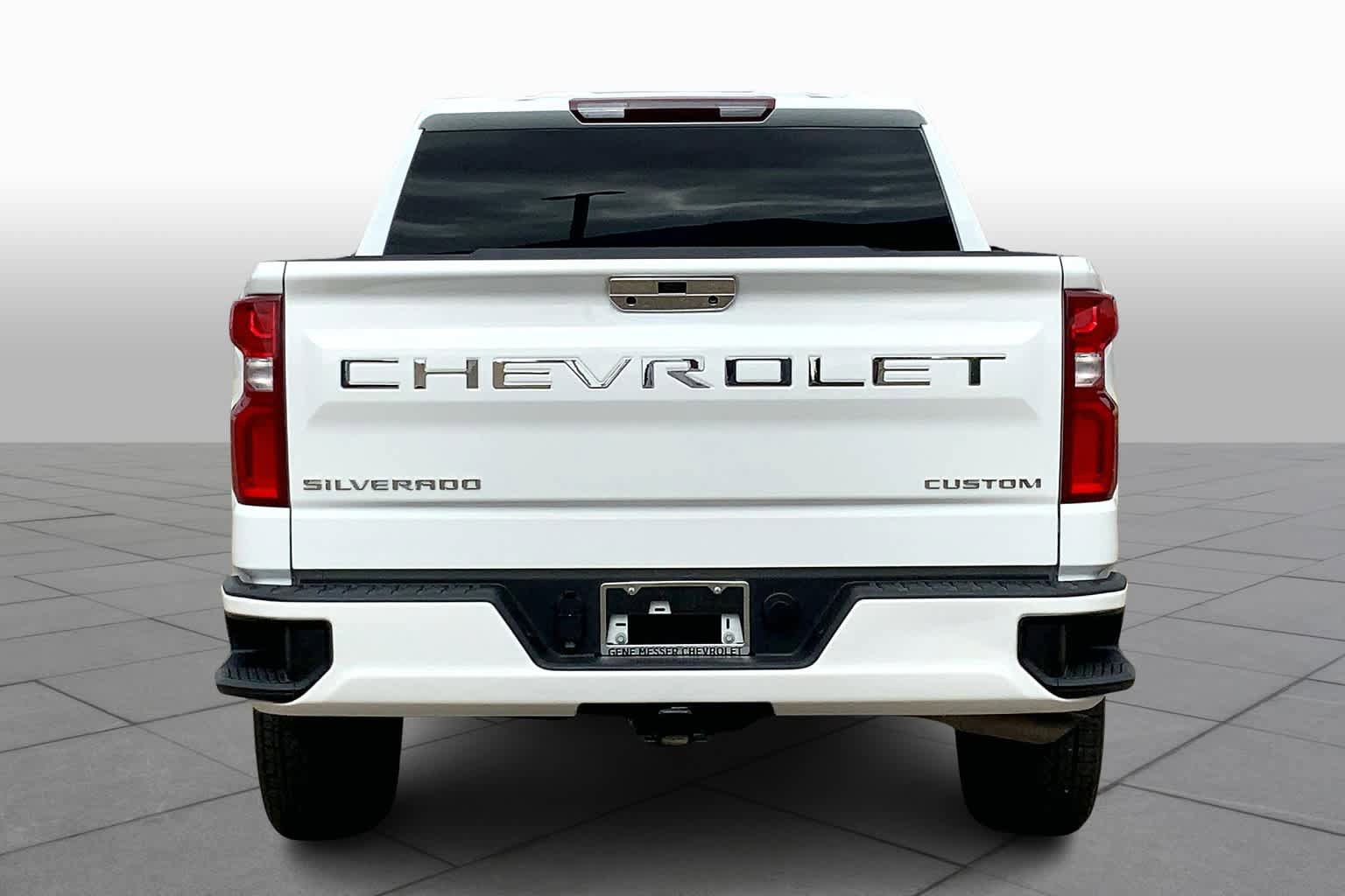 Used 2021 Chevrolet Silverado 1500 Custom RWD image 5