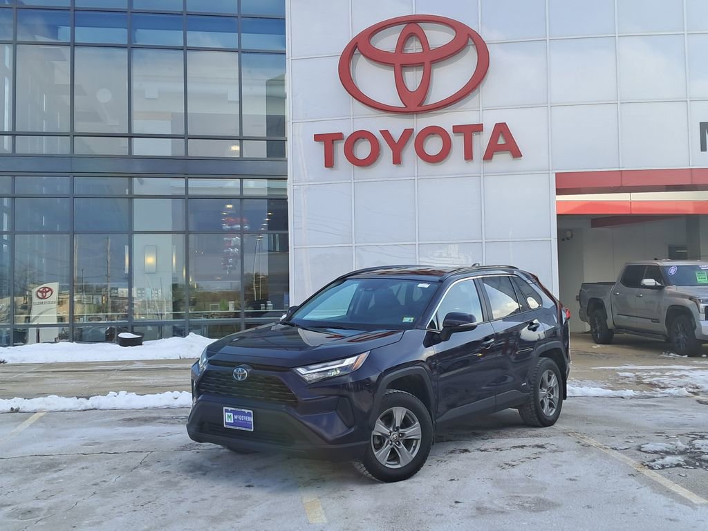 Used 2024 Toyota RAV4 XLE w/ Weather Package image 1