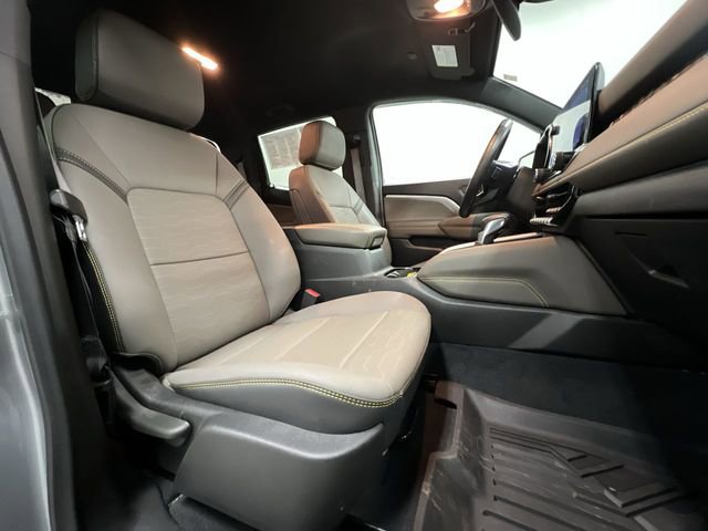 Certified 2025 Chevrolet Colorado ZR2 w/ Technology Package image 28