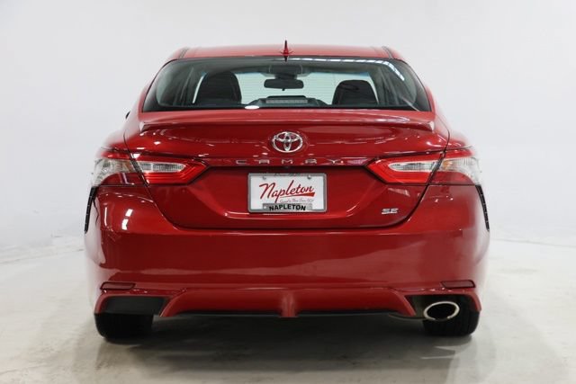 Used 2019 Toyota Camry SE FWD image 7
