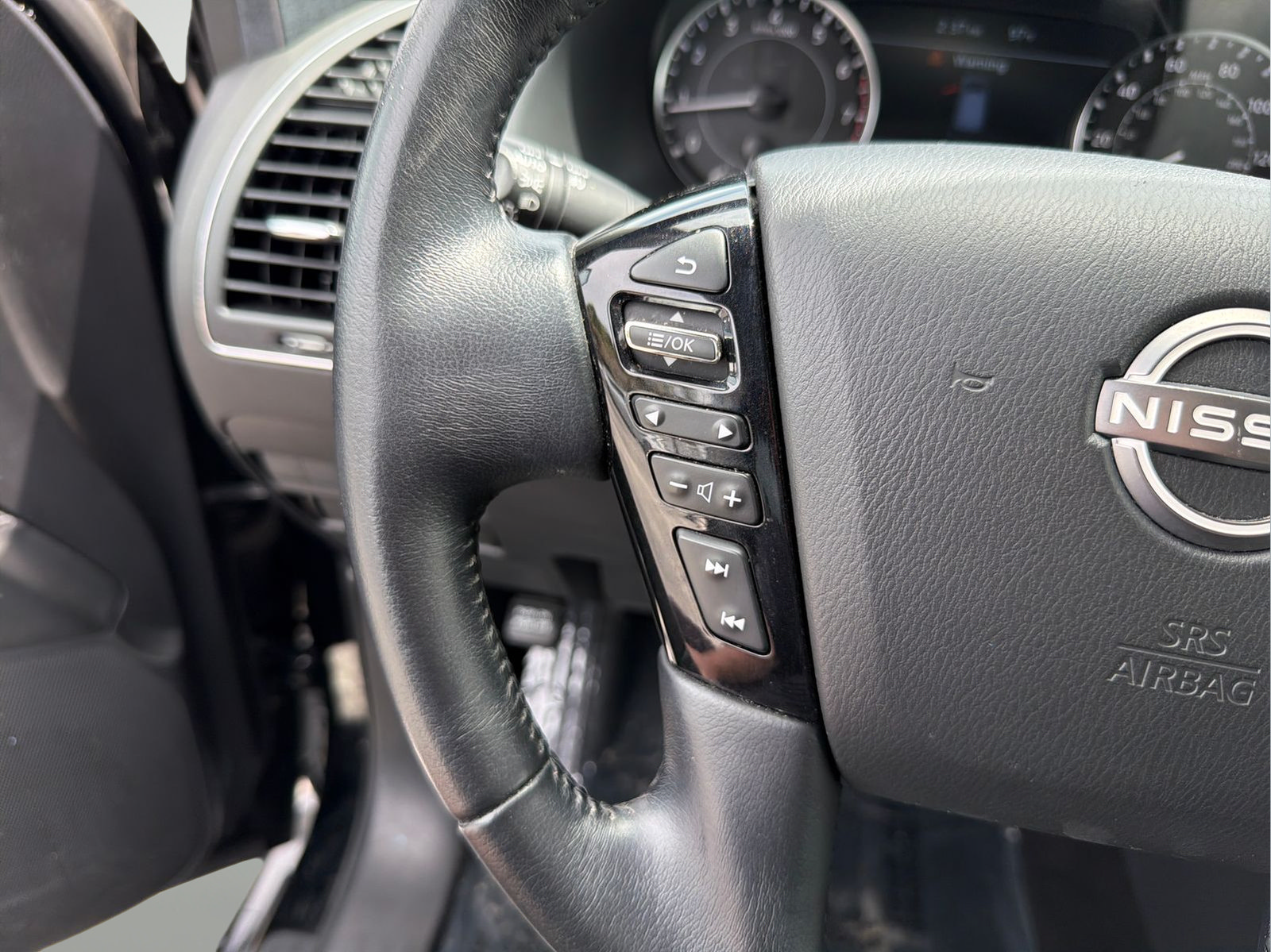 Certified 2024 Nissan Armada SV AWD/4WD image 13