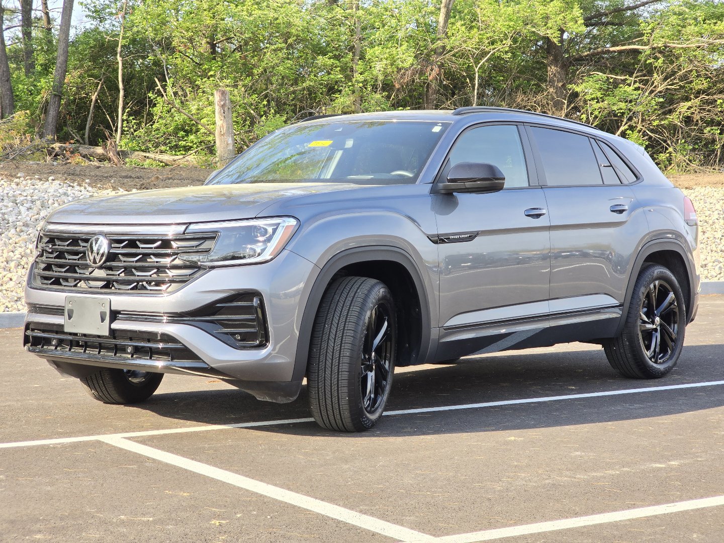 Certified 2025 Volkswagen Atlas Cross Sport SEL R-Line AWD/4WD image 22