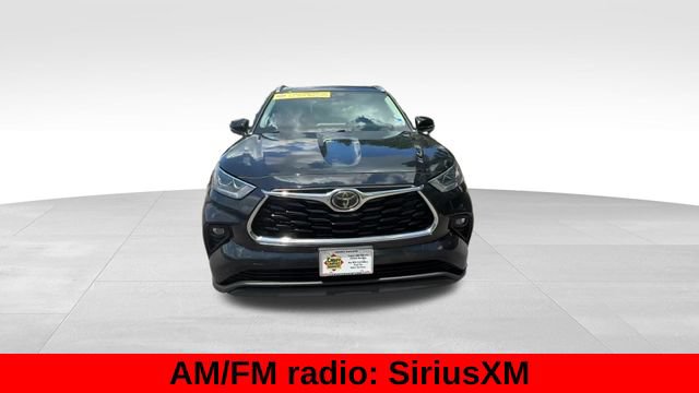 Used 2020 Toyota Highlander Limited AWD/4WD image 12