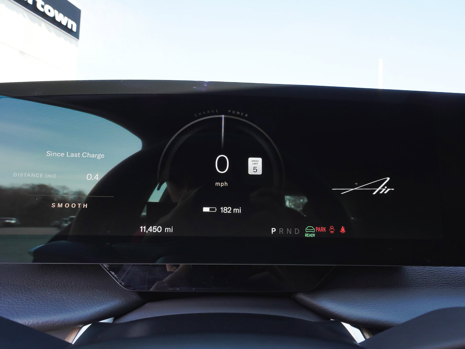 Used 2024 Lucid Air Touring image 17