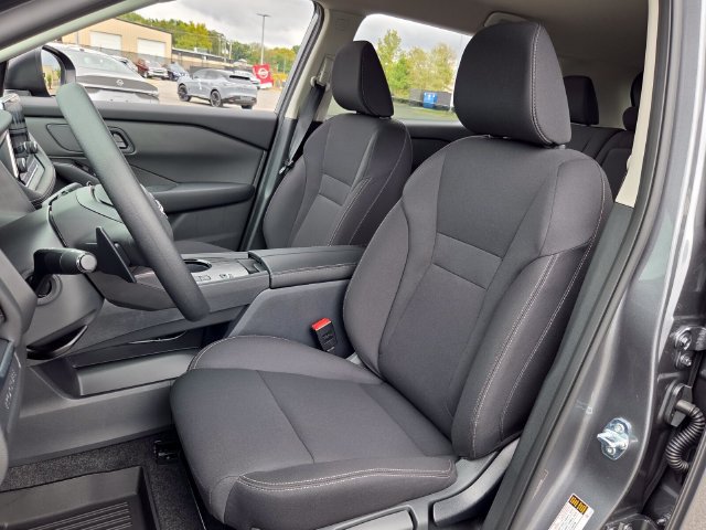 New 2027 Nissan Rogue S FWD image 9