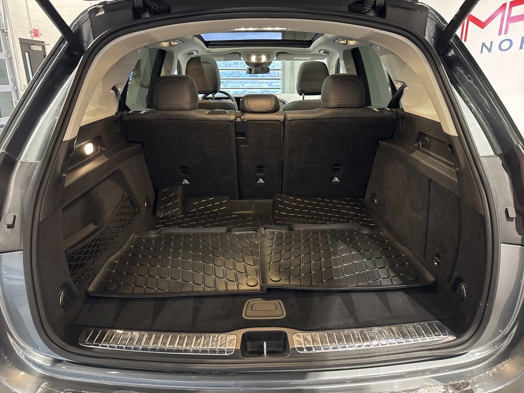 Used 2025 Mercedes-Benz GLE 350 GLE 350 w/ AMG Line Exterior image 41