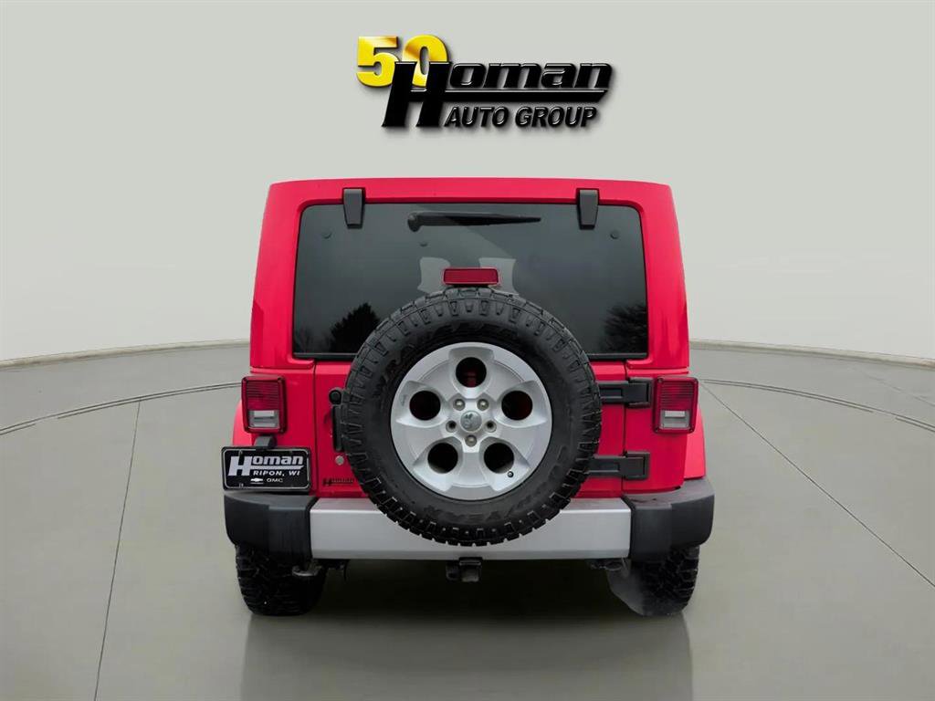 Used 2015 Jeep Wrangler Unlimited Sahara image 4