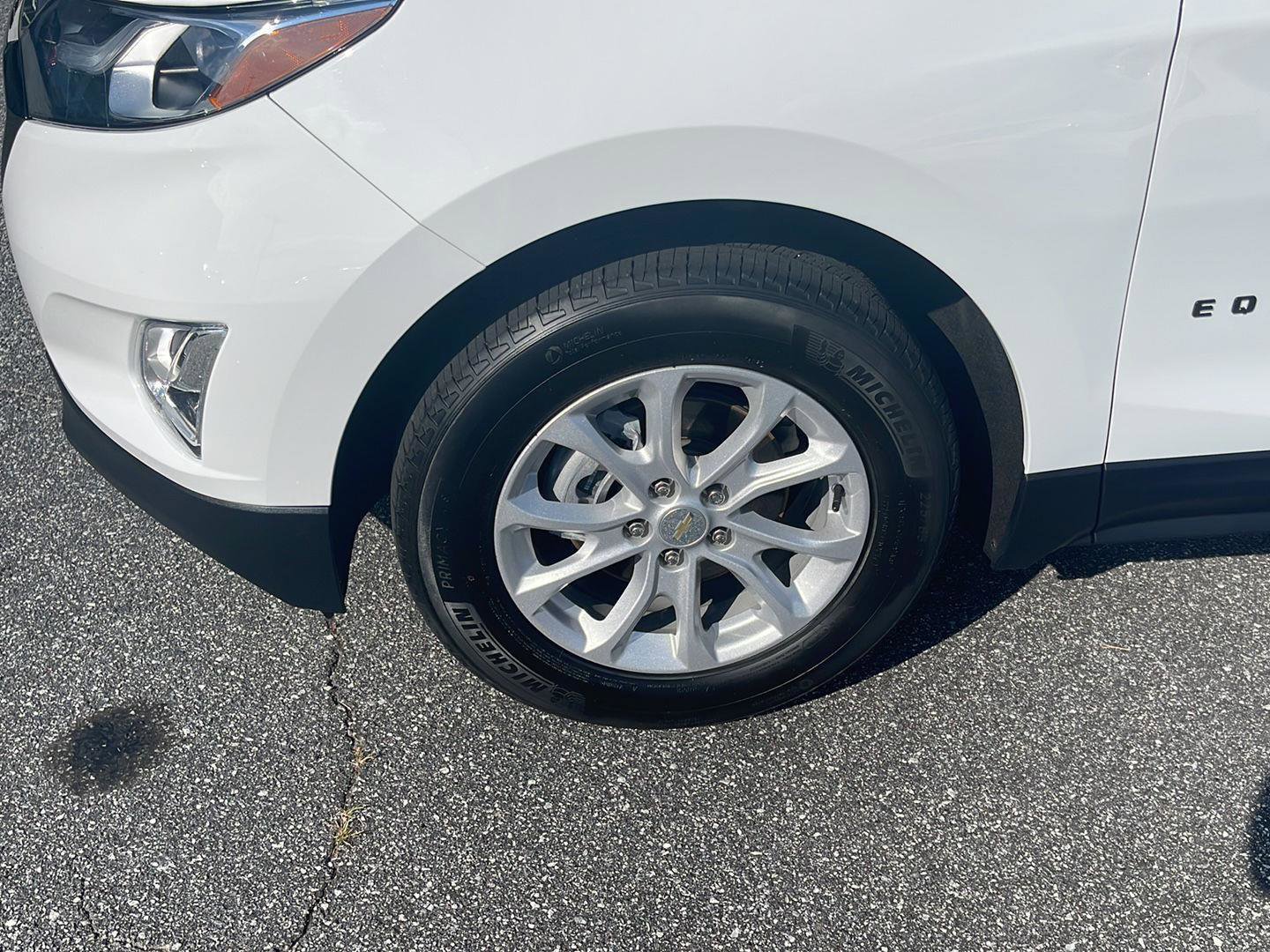 Used 2021 Chevrolet Equinox LT w/ LPO, Blackout Package image 5