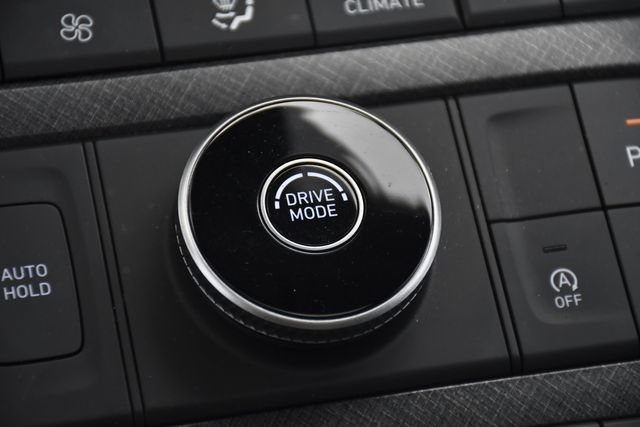 Used 2024 Hyundai Palisade Limited FWD image 15