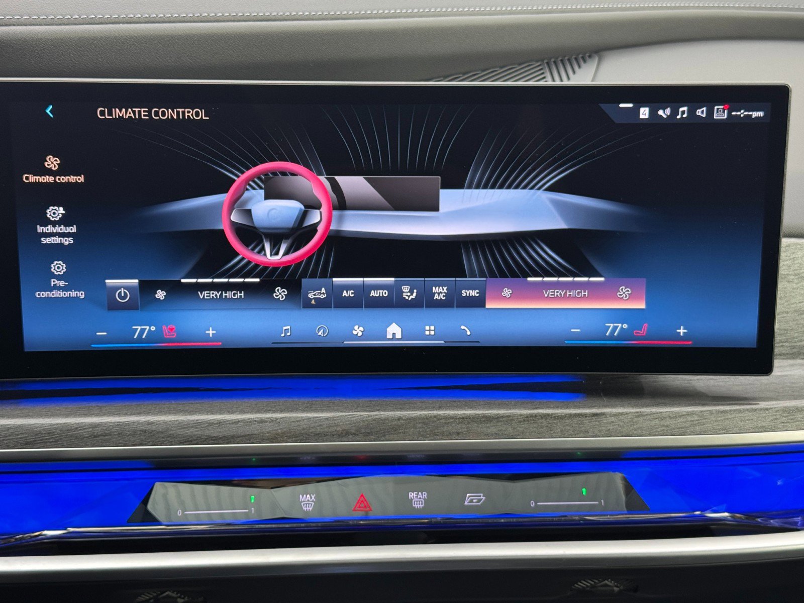 Used 2023 BMW i7 xDrive60 w/ Executive Package 2 AWD/4WD image 31