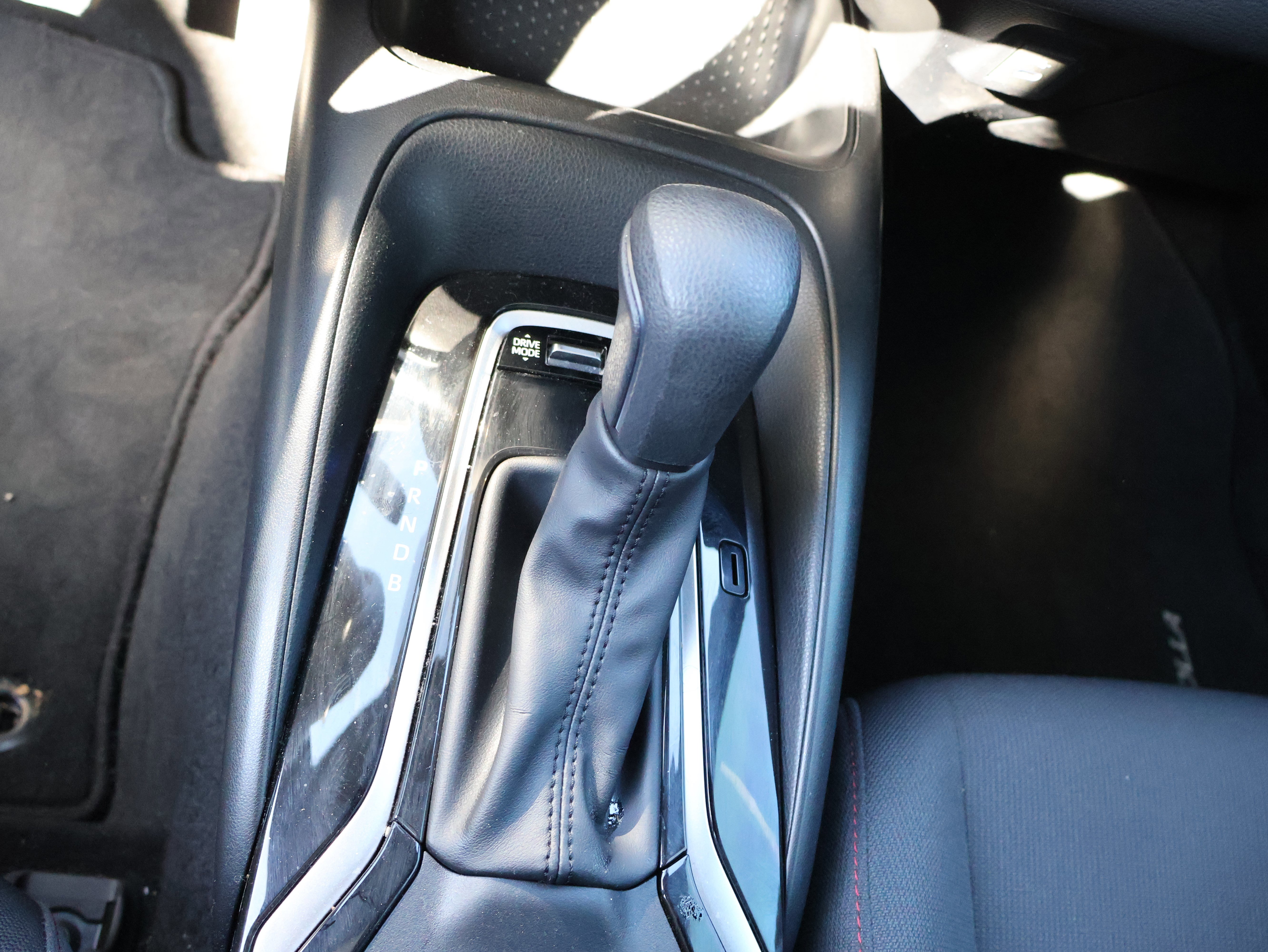 Used 2024 Toyota Corolla SE image 25