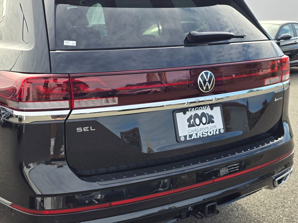 New 2026 Volkswagen Atlas SEL Premium R-Line image 13