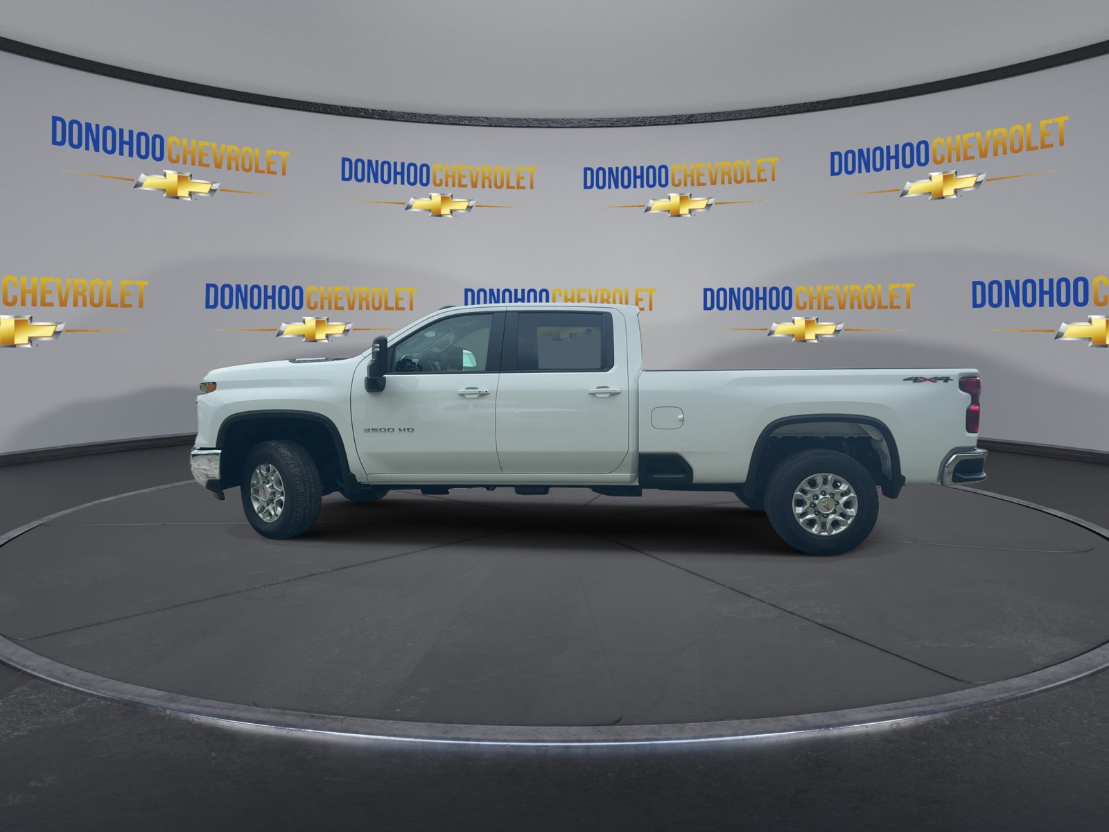 New 2026 Chevrolet Silverado 3500 LT AWD/4WD image 8