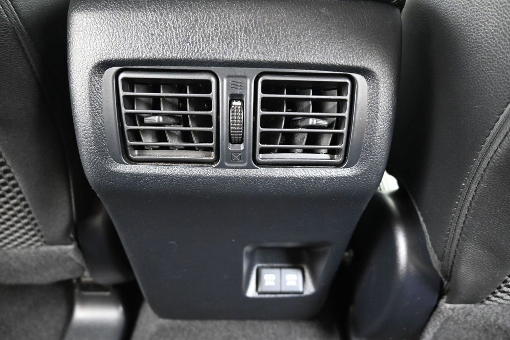 Used 2021 Toyota 4Runner SR5 Premium w/ Moonroof Package AWD/4WD image 17