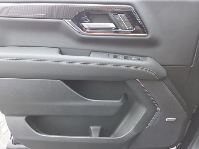New 2026 GMC Yukon Elevation w/ Elevation Premium Package AWD/4WD image 37