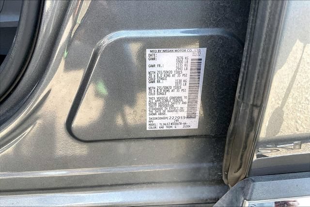 Used 2023 Nissan Pathfinder Platinum FWD image 18