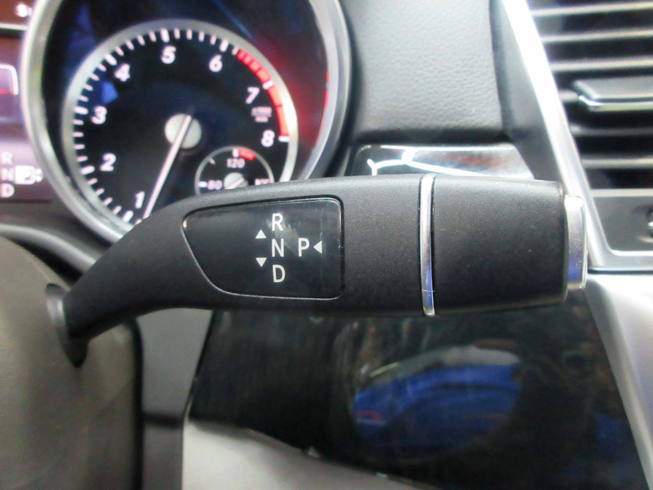Used 2015 Mercedes-Benz ML 350 4MATIC image 22