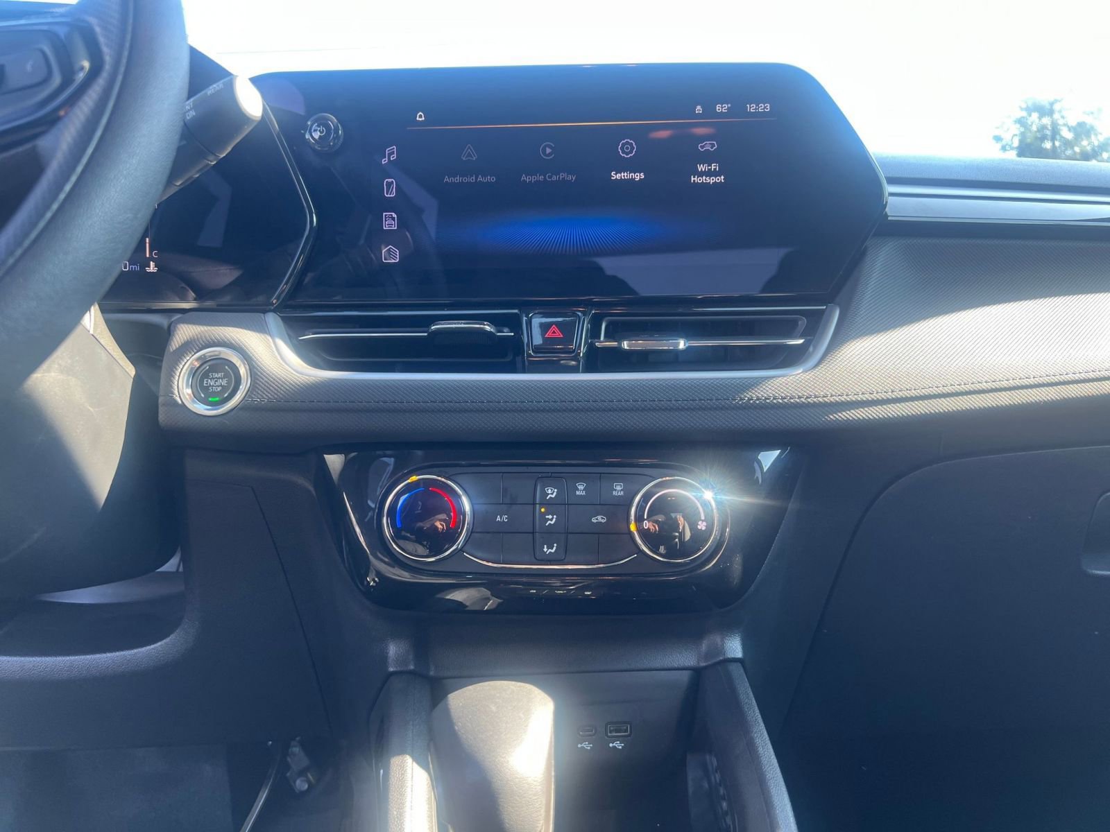 Used 2025 Chevrolet TrailBlazer LT image 18