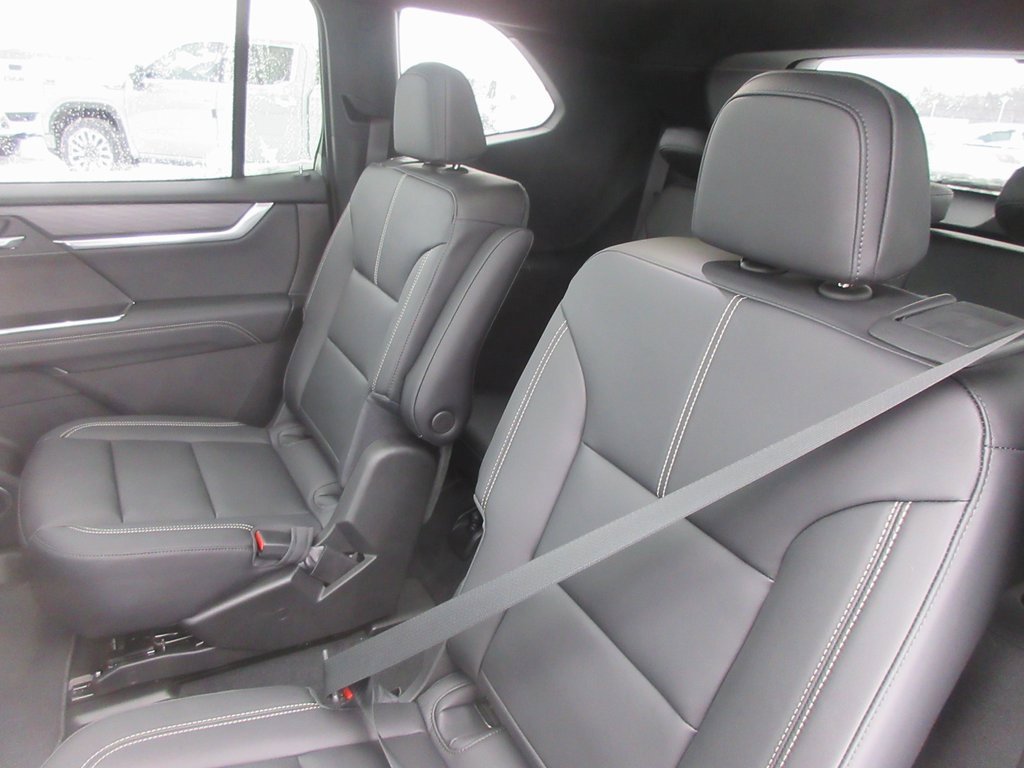 New 2026 GMC Acadia Elevation w/ Super Cruise Package image 14