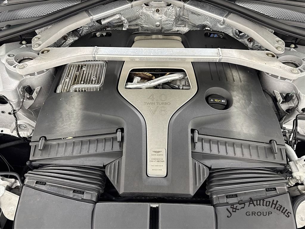 Used 2022 Aston Martin DBX image 38