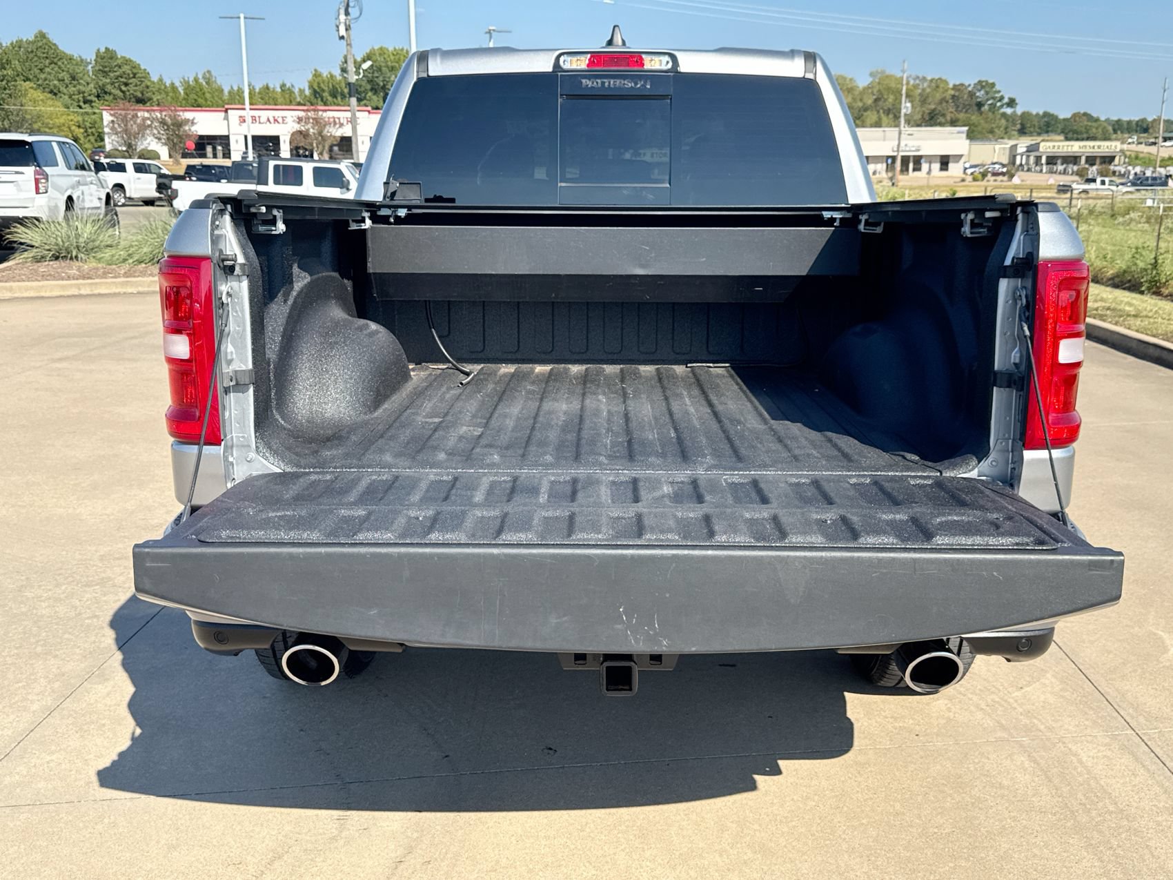 Used 2025 RAM 1500 Laramie w/ Sport Appearance Package AWD/4WD image 24