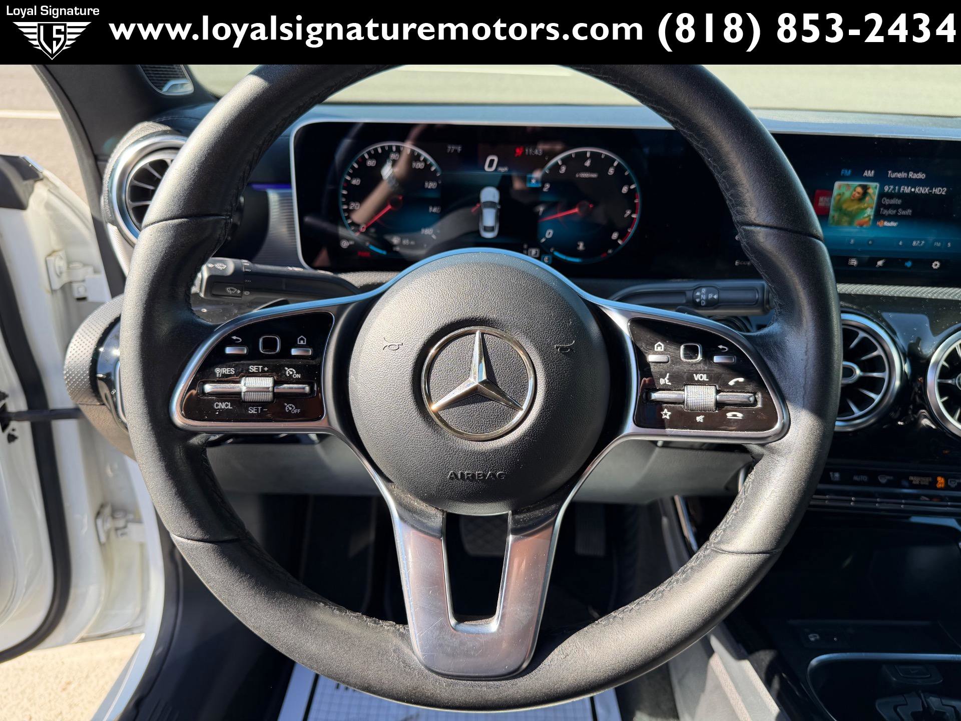 Used 2020 Mercedes-Benz CLA 250 image 22