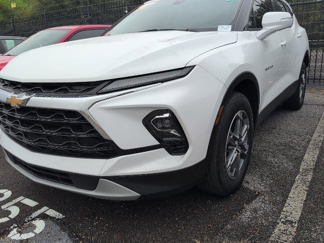 Used 2024 Chevrolet Blazer LT image 12