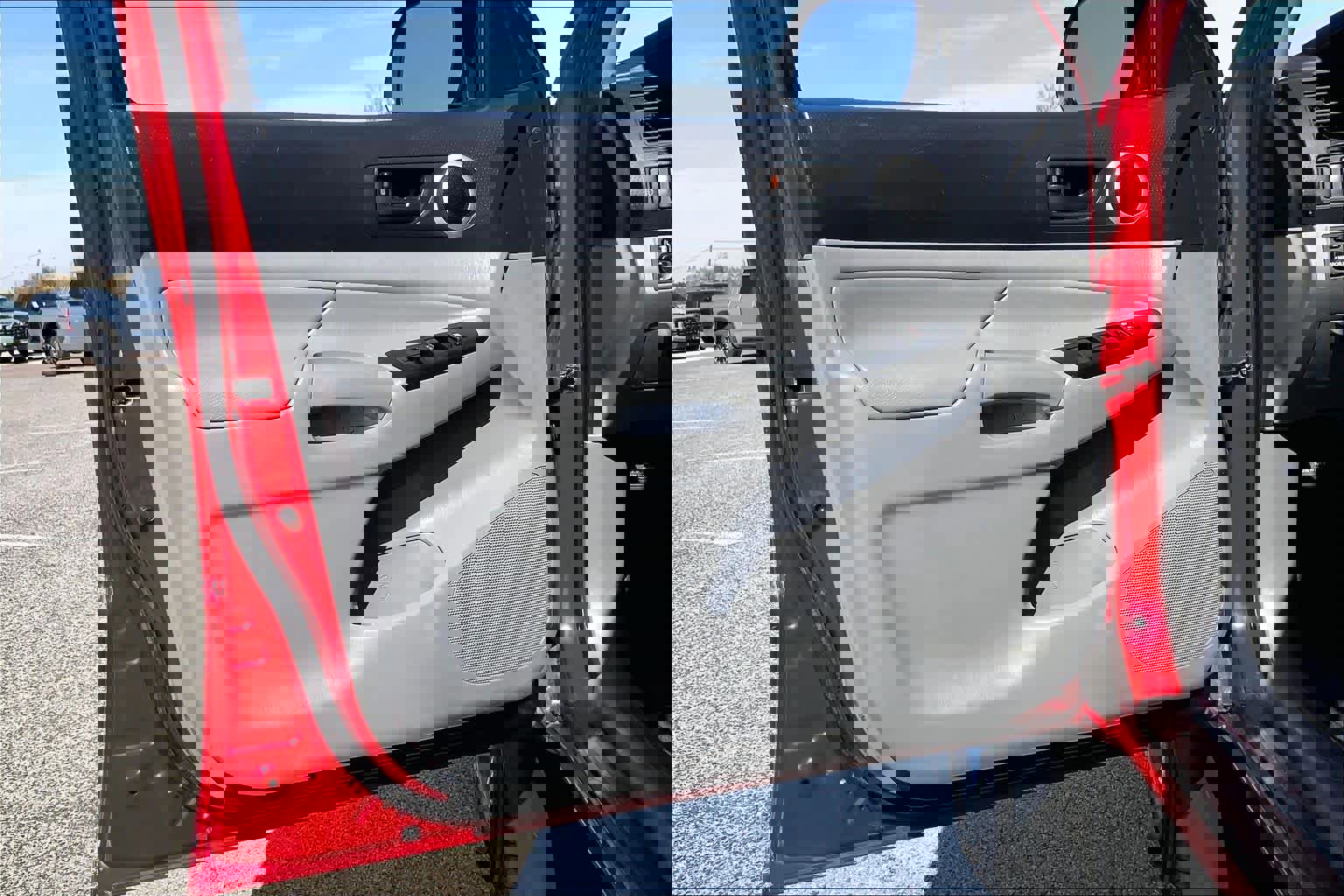 Used 2014 Toyota Tacoma PreRunner image 21