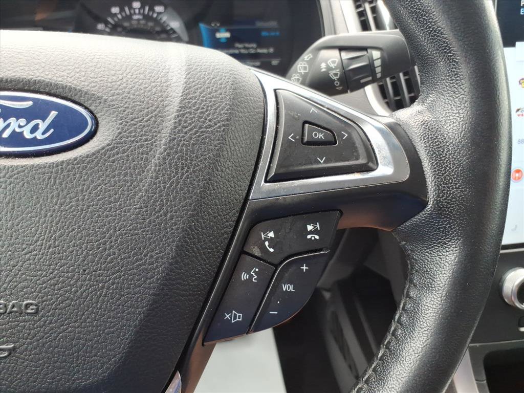 Used 2022 Ford Edge SEL AWD/4WD image 21
