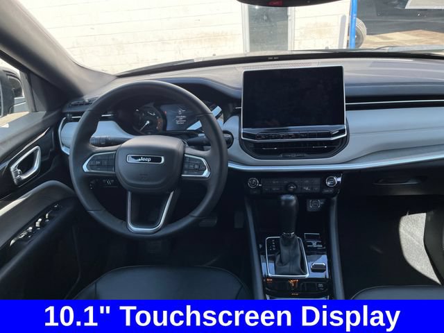 Used 2025 Jeep Compass Limited AWD/4WD image 10