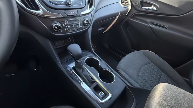 Used 2024 Chevrolet Equinox LT FWD image 14