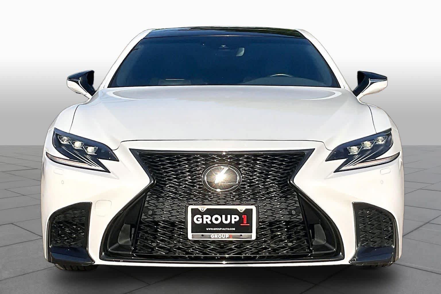 Used 2018 Lexus LS 500 F Sport w/ Accessory Package (Z2) AWD/4WD image 4