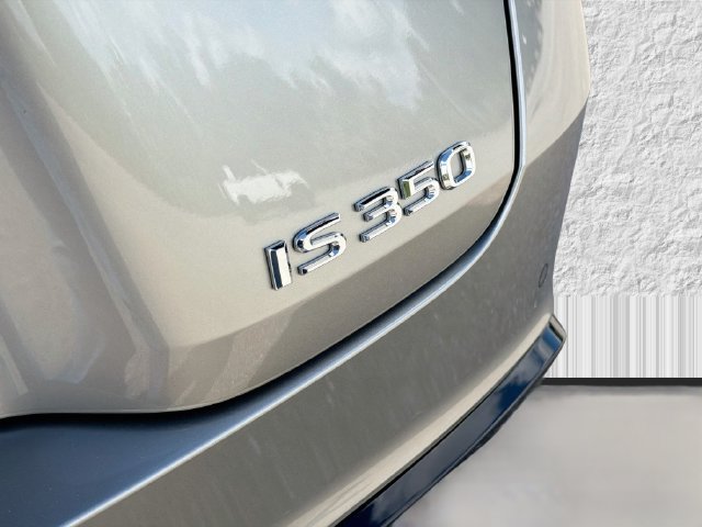 Used 2023 Lexus IS 350 F Sport w/ Memory Package RWD image 11